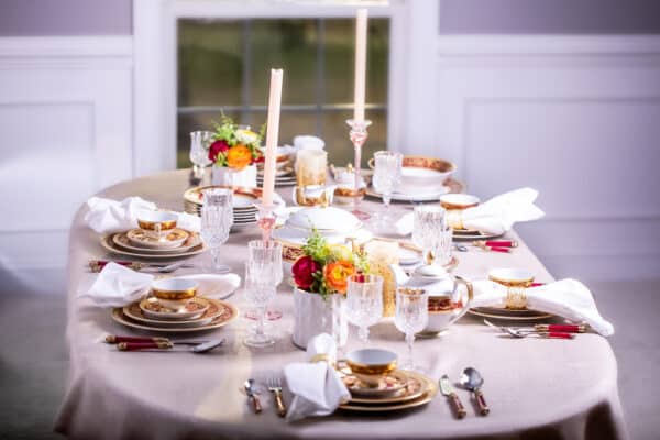 Constanza Bordeoux Table Setting