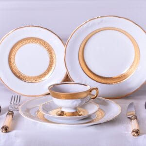 Jeremy 803 Gold Place Setting