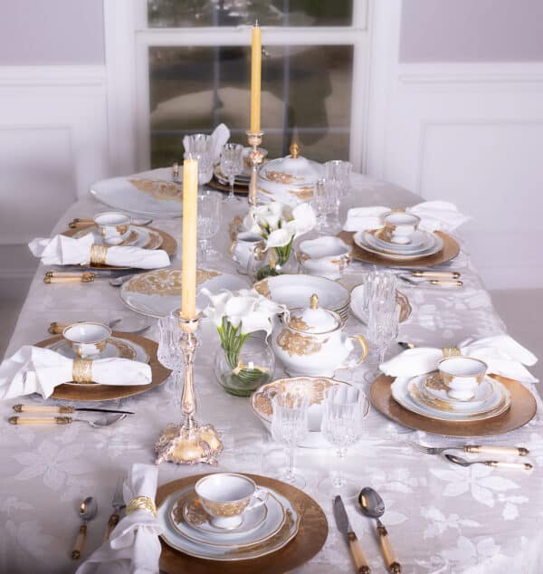 Jeremy Isabel Gold Table Setting