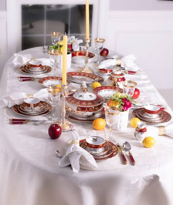 Verona 900 Foxy Table Setting