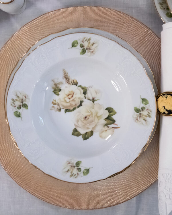 Bernadotte White Roses Plate Setting 4x5